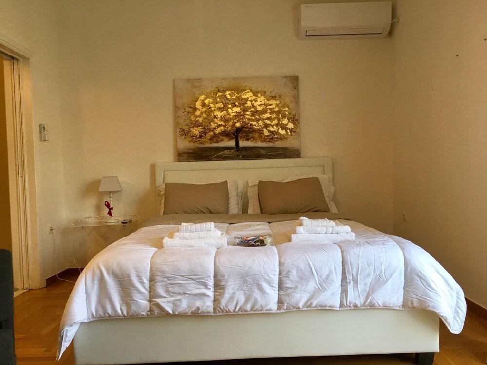Top Sightseeing 3Rd Floor Studio On A Paved Road! Atene Esterno foto